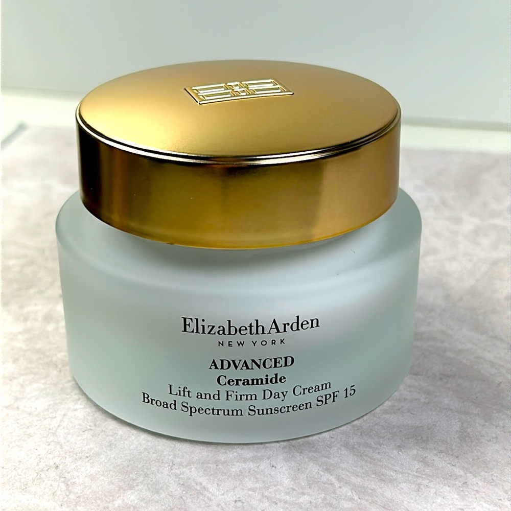 NWOB Elizabeth Arden Advanced Ceramide Lift and Firm Day Cream Full Size